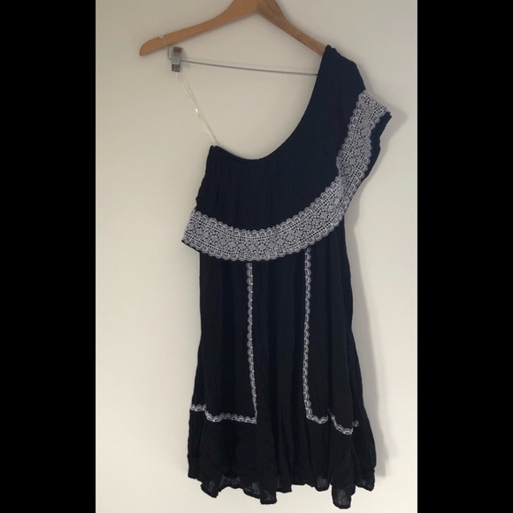 Muche et Muchette Gavin one shoulder cover-up - Picture 4 of 5